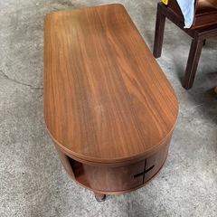 小物入れ付きセンターテーブルの画像