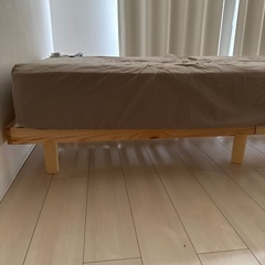 ニトリベッドとマットレスの画像