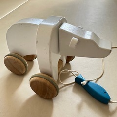 無印良品 おもちゃ　あるくしろくま の画像