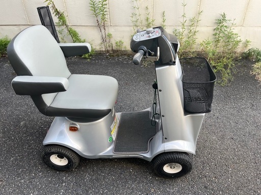 シニアカー　ポルカー　セニアカー　電動カート