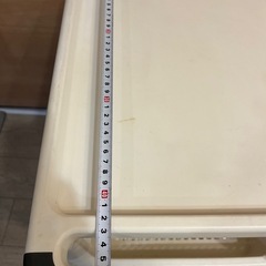 キャスター付きラックの画像