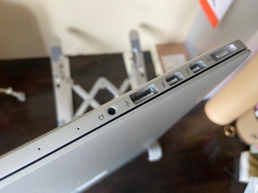 macbook pro  Early2015 13-inch 16GB 512G  i5