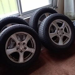 スタッドレスタイヤ　195/65R15 の画像