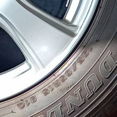 スタッドレスタイヤ　195/65R15 の画像