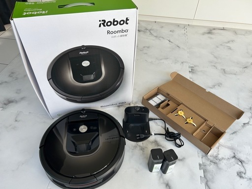 iRobot ルンバ980　本体 デュアルバーチャルウォール2個、新品ブラシ、フィルター各２個付き