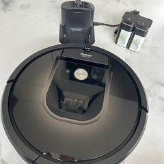 iRobot ルンバ980　本体 デュアルバーチャルウォール2個、新品ブラシ、フィルター各２個付きの画像