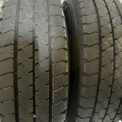 バリ溝 ハイエース キラーフィールド195/80/15 4本 　の画像