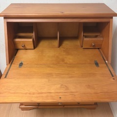 フランスベッド 机 キャビネット
の画像