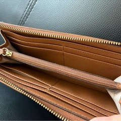 マイケルコース　　財布の画像