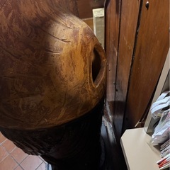 信楽焼 たぬき 特大30号 キャスター台付 おまけ付きの画像