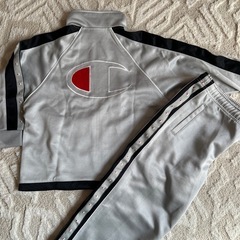 ☆ジャージ120cmの画像