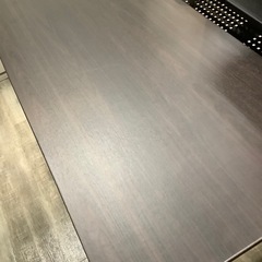 【在宅ワークや作業に最適！】デスク　ダークブラウン　入荷しました！の画像