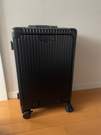 多機能キャリーケース