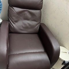 ネイル、マツエクなどリクライニングソファーの画像