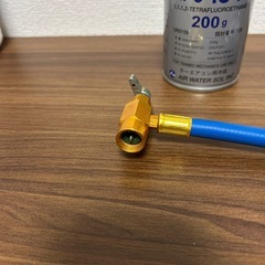 メーター付きガスチャージホース R134a用 ガス缶1本付きの画像
