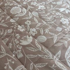 花柄カーペット ラグの画像