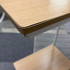 ニトリ　キャスター付きミニテーブルの画像