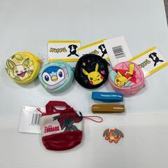 ノーブランド  その他ホビー 【ジャンク品まとめ売り】ポケモン アニメ ポーチ ソフビ 缶バッジなど【中古】の画像