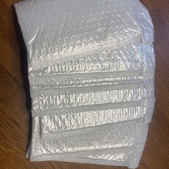 プチプチ梱包封筒　新品　50パックの画像