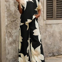  レディース セットアップの画像