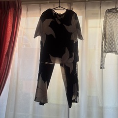  レディース セットアップの画像