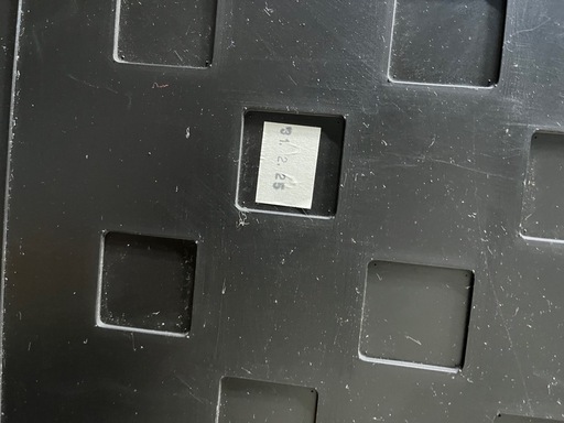 アルファード　ラゲッジ　トレイ