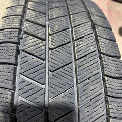 ブリヂストン スタッドレスvrx3 205/65r16 4本 冬タイヤ　お話し中の画像