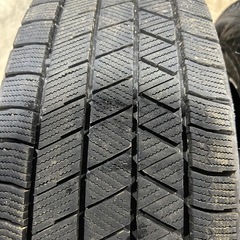 ブリヂストン スタッドレスvrx3 205/65r16 4本 冬タイヤ　お話し中の画像