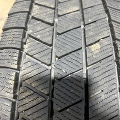ブリヂストン スタッドレスvrx3 205/65r16 4本 冬タイヤ　お話し中の画像