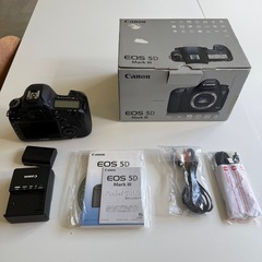 eos5d markⅢ ボディ　canonの画像