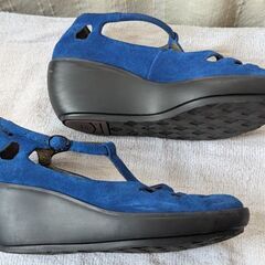 【売】CAMPER 靴 22.5cm 青　ブル　パーティ　カジュアルの画像