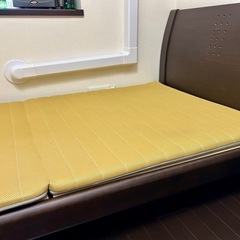 シングルベッド3台の画像