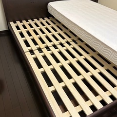 シングルベッド3台の画像