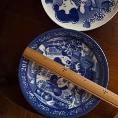 スヌーピー　ミッキーマウス　皿の画像