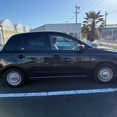 光岡ビュートの画像