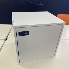 ダイヤルキー付き　収納ボックス　×2個の画像