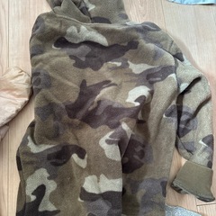 GAP 迷彩パーカー150の画像