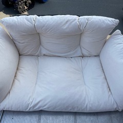 【激安】二人がけソファ　ローソファ　ホワイト　現状渡しの画像