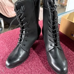 未使用の23.５センチショートぶーブーツの画像