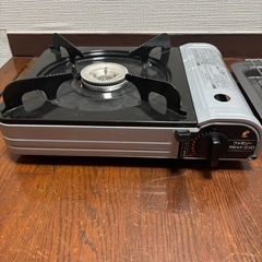 カセットコンロとBBQプレートの画像