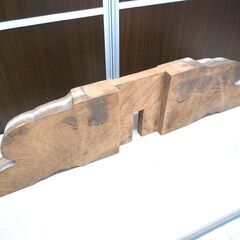 ① 建造物の一部 部材 彫刻 木製 レトロ 横幅 約84.5cm 厚み 約5.5cm 中古 苫小牧西店の画像