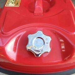 ガソリン携行缶(20L)の画像