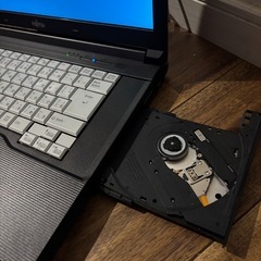 動作OK 富士通 DVDドライブ付きノートパソコン office内蔵の画像