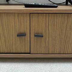 テレビ台の画像