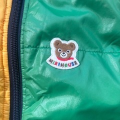 ミキハウス  リバーシブルベスト　100位の画像