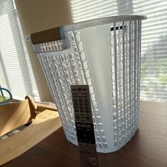 底が深いカゴの画像