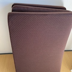 シングルマットレスの画像