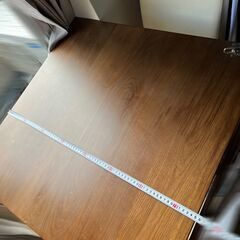 テーブルと椅子2脚  取りに来て頂ける方に差し上げますの画像