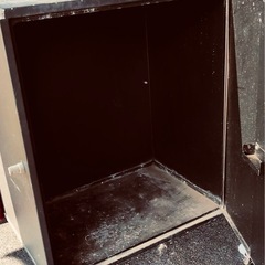 宅配ボックスの画像