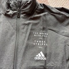 adidas ジャンバーの画像